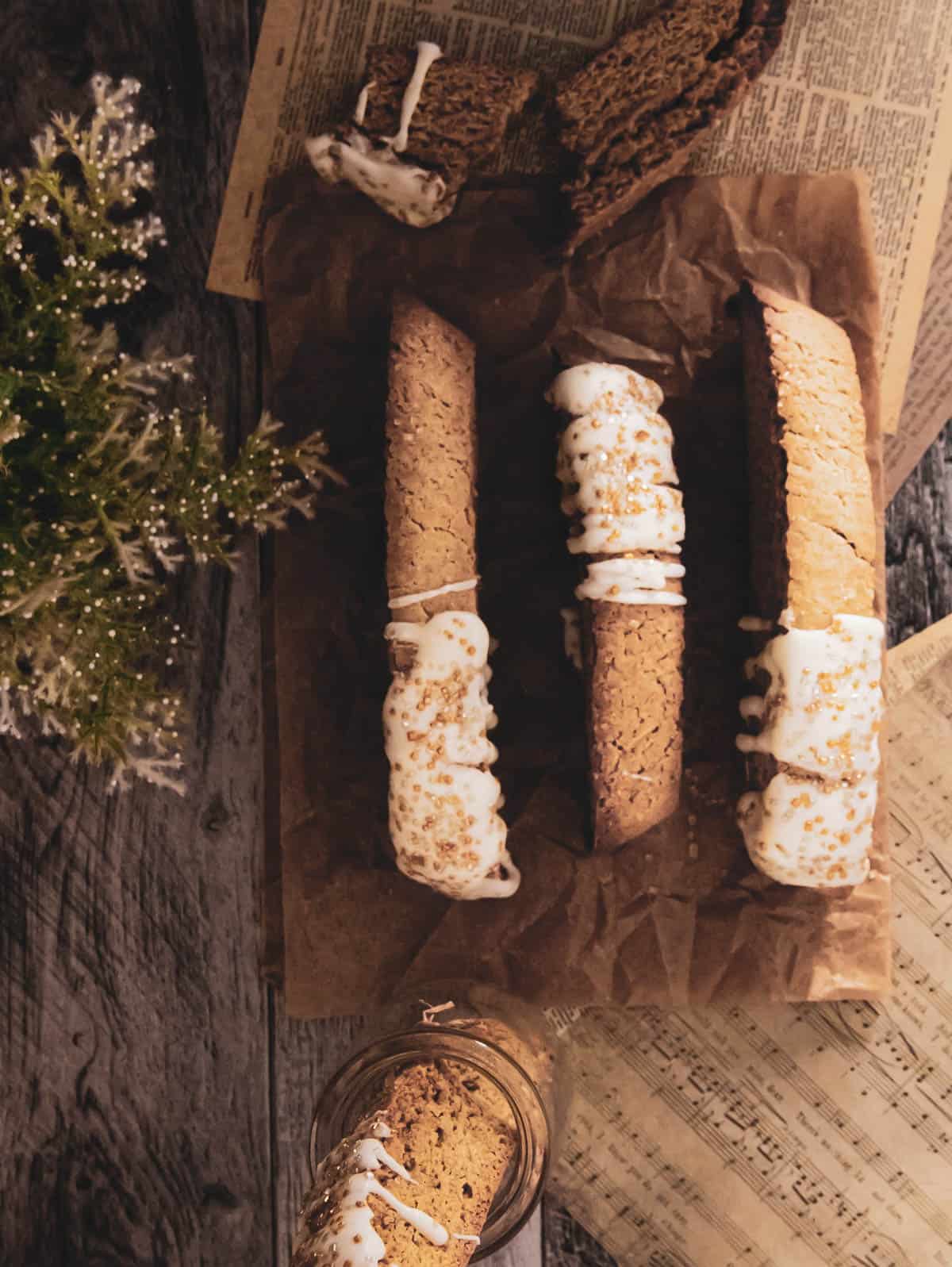 three gingerbread biscotti in alternating directions