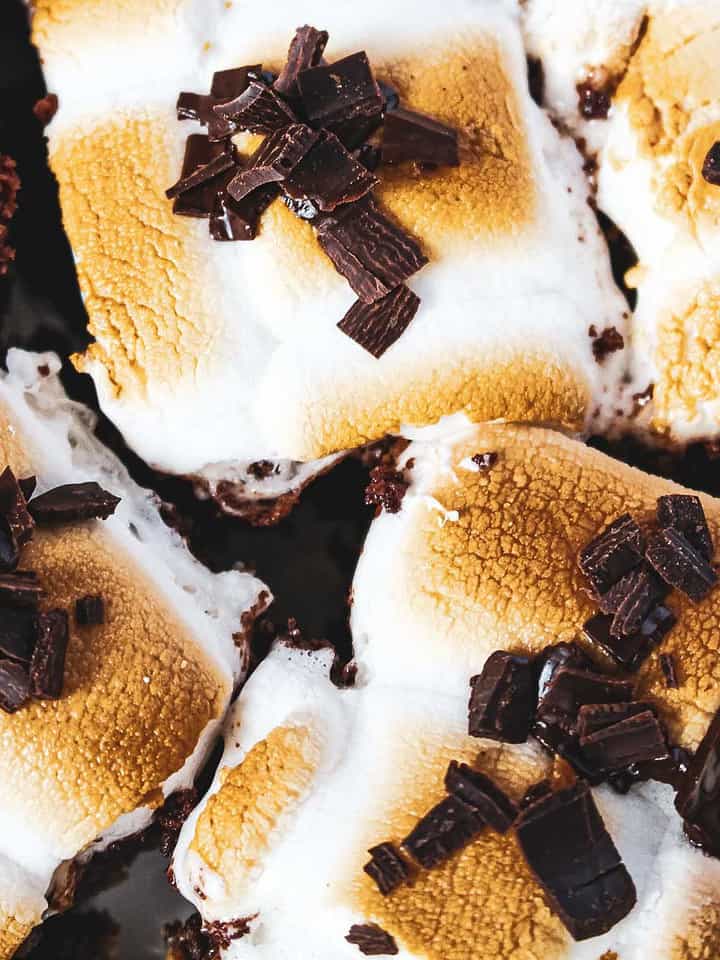 S'mores brownies featuring chocolate chips and marshmallows.